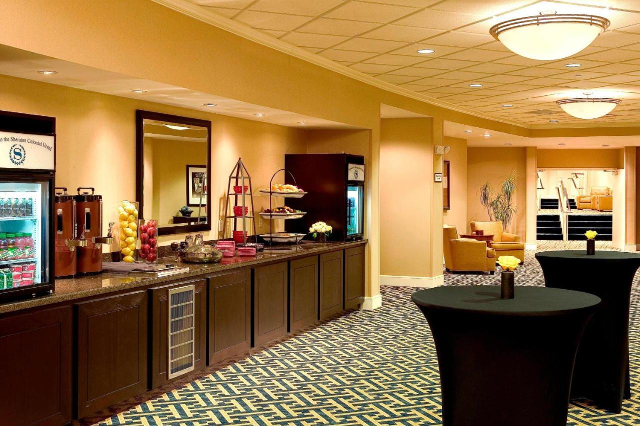 Four Points By Sheraton Wakefield Boston Hotel & Conference Center Esterno foto