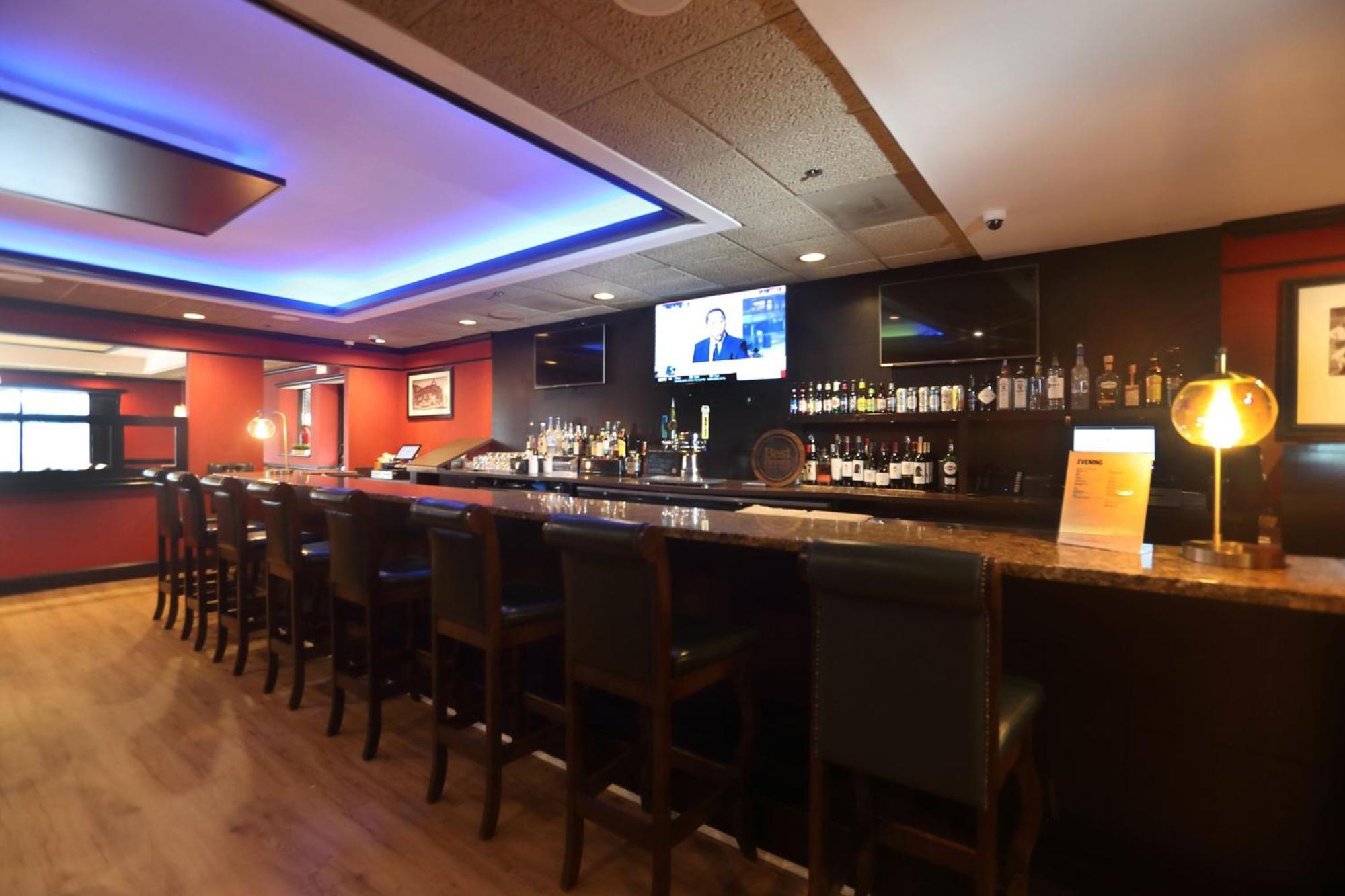 Four Points By Sheraton Wakefield Boston Hotel & Conference Center Esterno foto