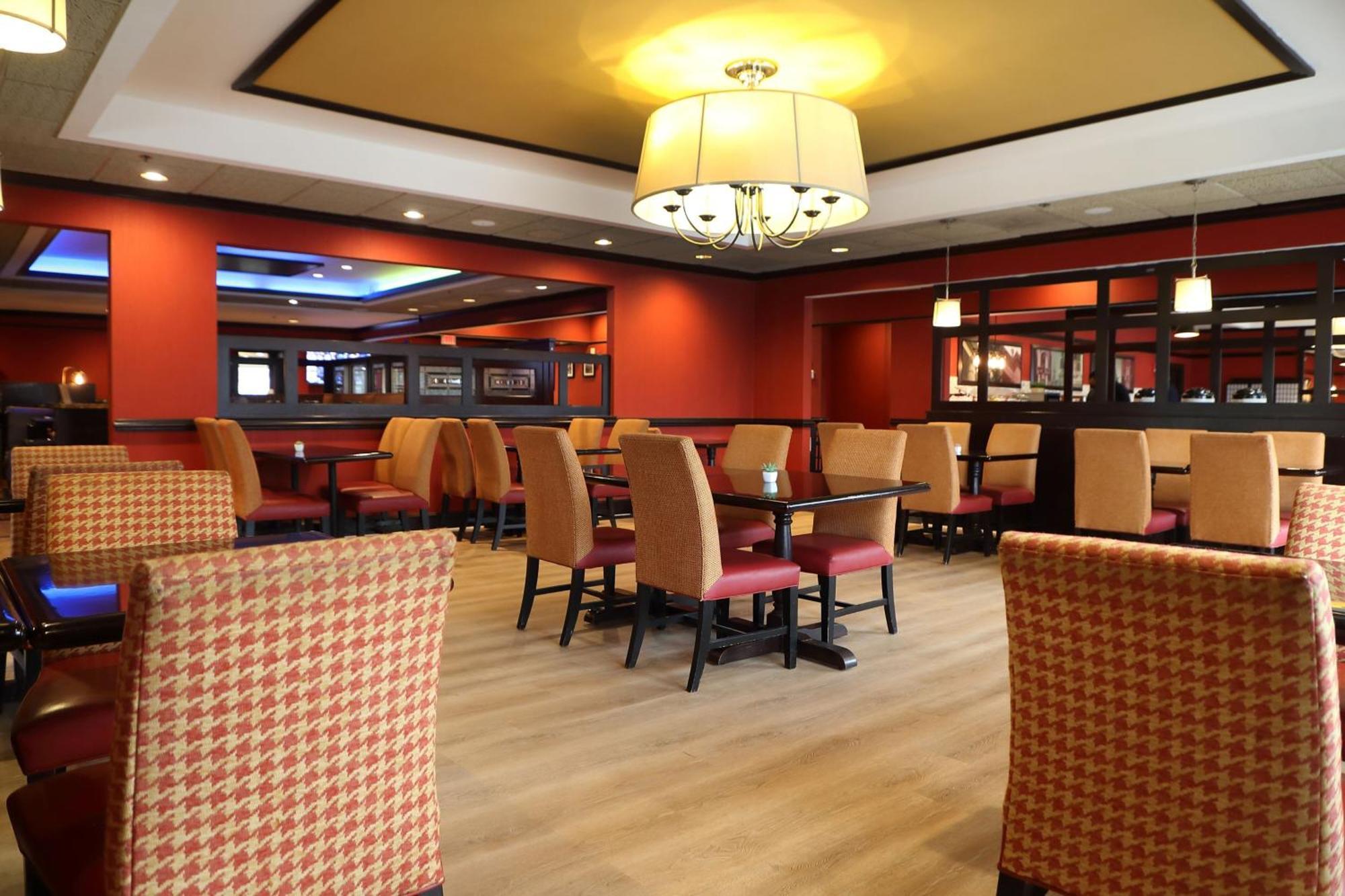 Four Points By Sheraton Wakefield Boston Hotel & Conference Center Esterno foto