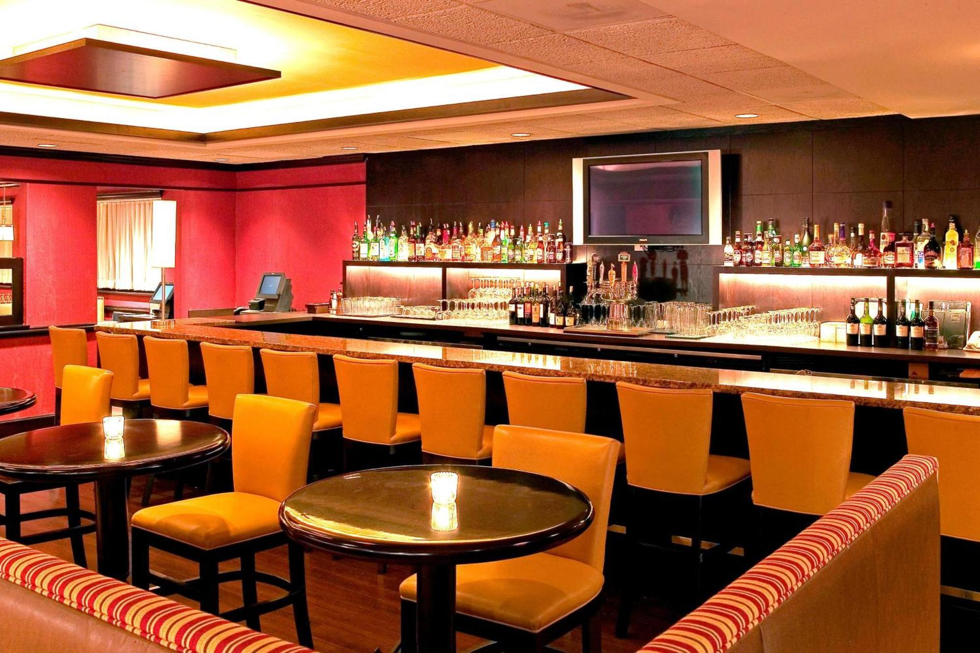 Four Points By Sheraton Wakefield Boston Hotel & Conference Center Esterno foto